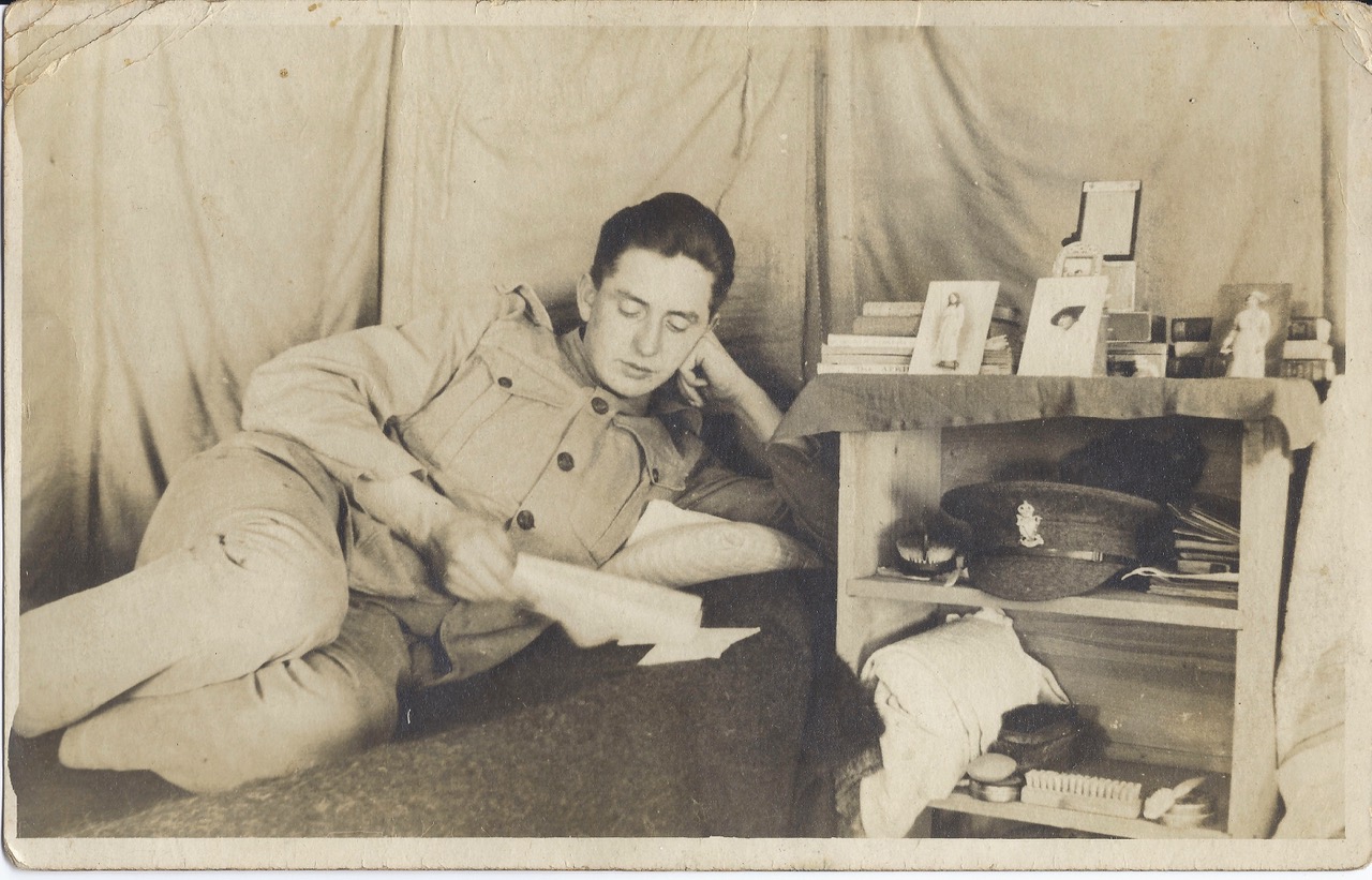 Wounded in the battle of Chunuk Bair, Hurst subsequently spent 23 days recuperating from jaundice in a hospital tent in Cairo. The matron christened him “the Daffodil of B. 11”’.